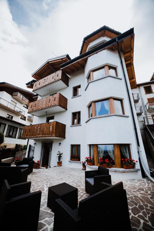 Bed and Breakfast Atelier Della Montagna Zambla Alta Exteriér fotografie